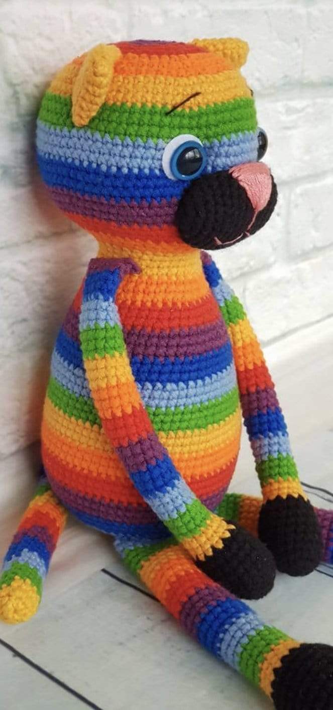 Rainbow Pride Cat (Limited EDITION) INVI-Expressionwear