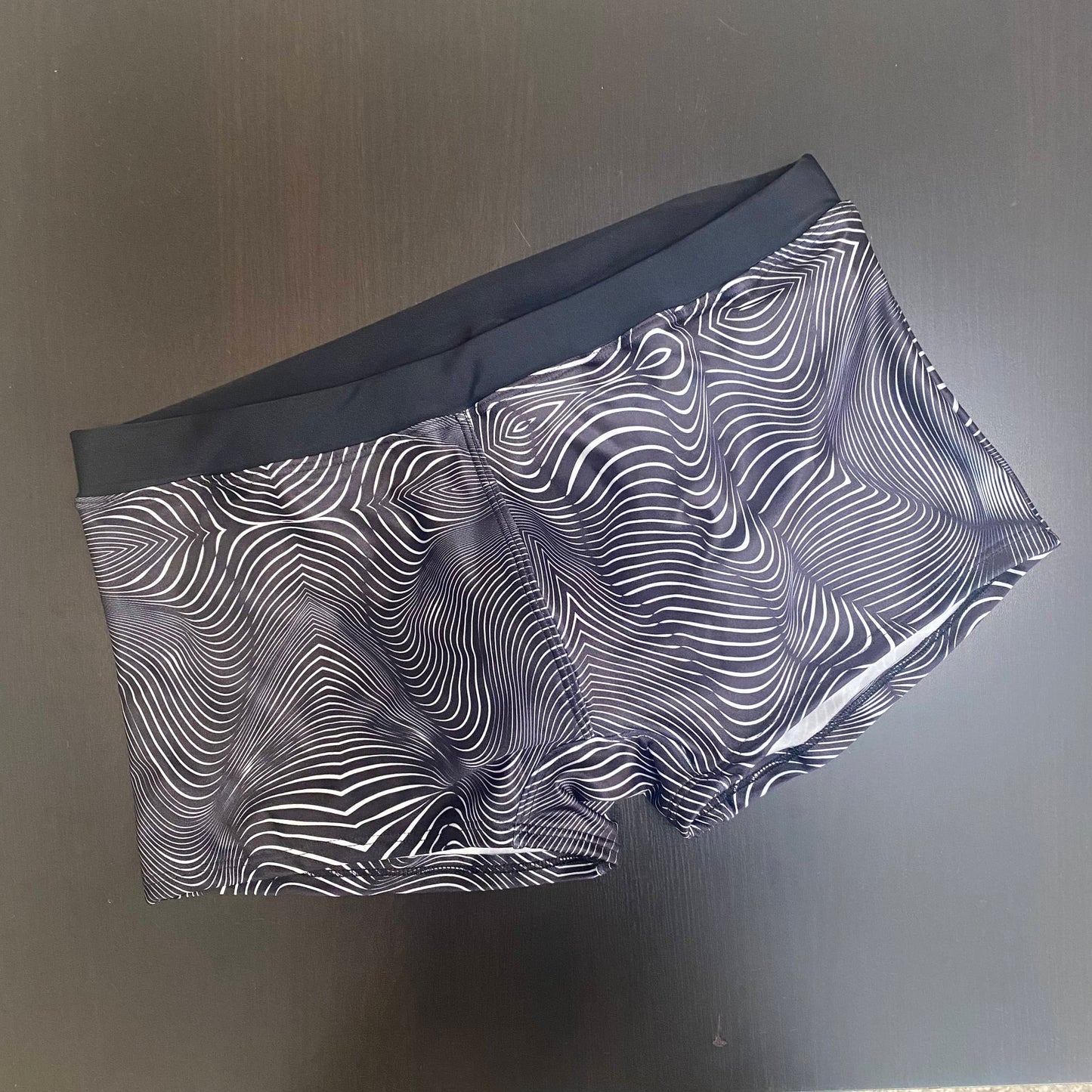 Small (with drawstring) Swirl Trunks Swimsuit INVI-Expressionwear